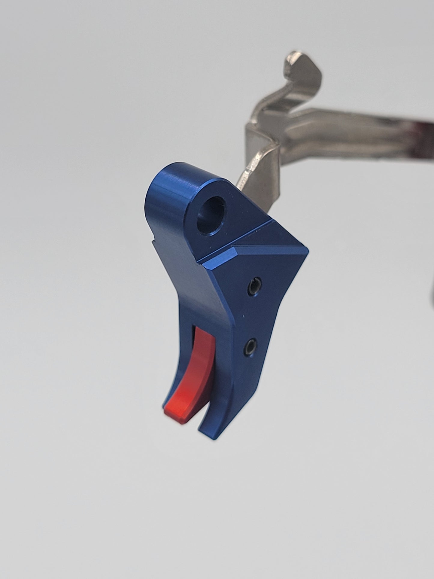 Glock 17-19 Blue / Red Trigger