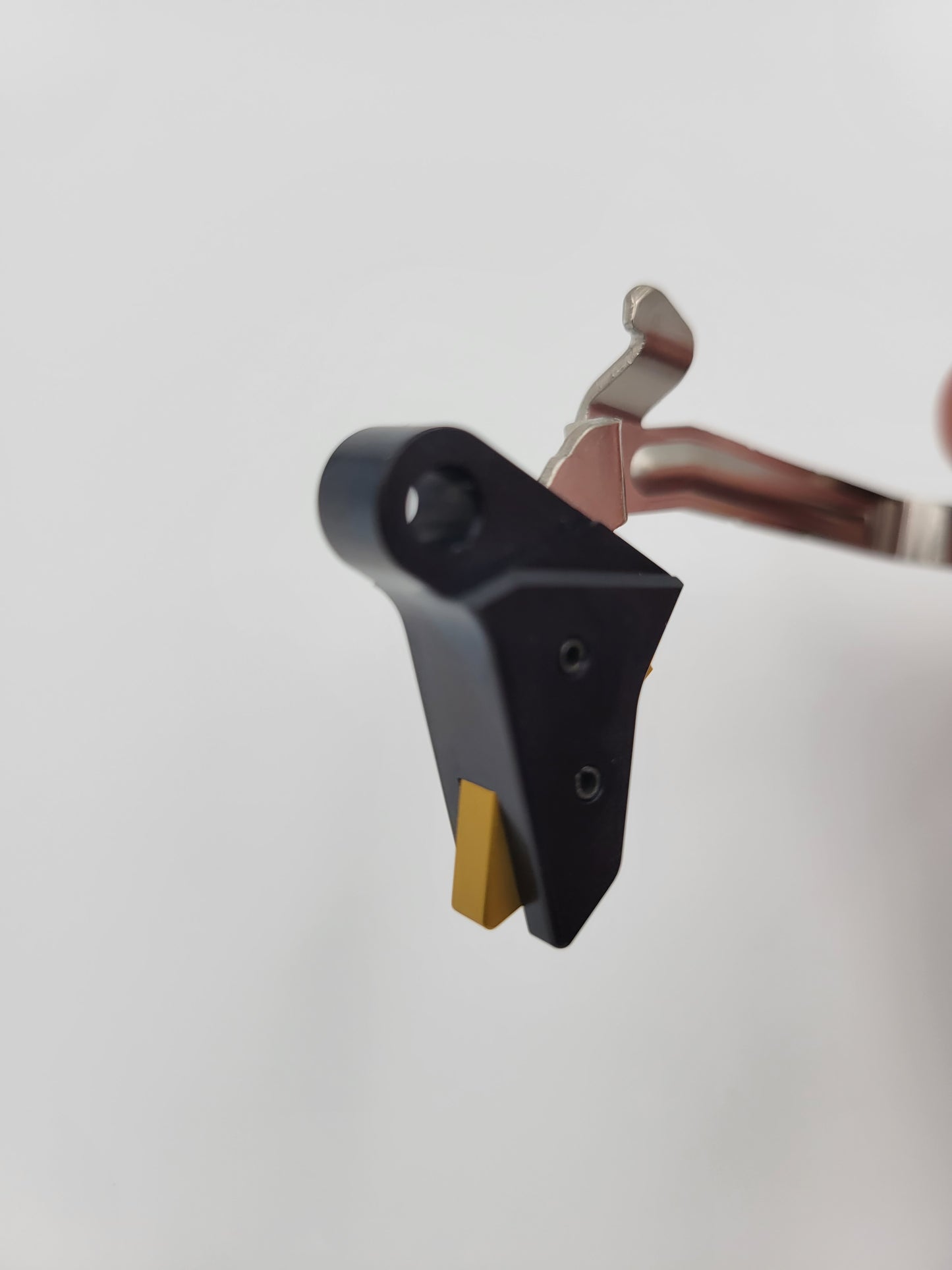 Glock 17 Glock 19 Black / Gold Flat Trigger